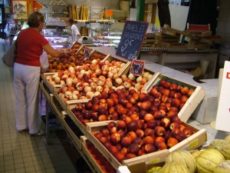 Fruit Stand Les Halles Narbonne